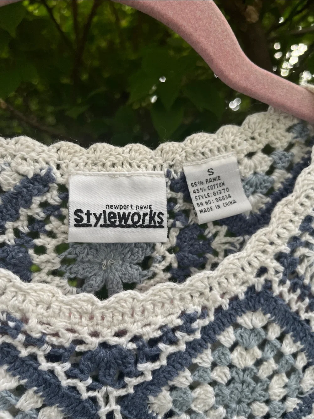 Vintage 90s Boho Crochet Granny Square Sweater - Small